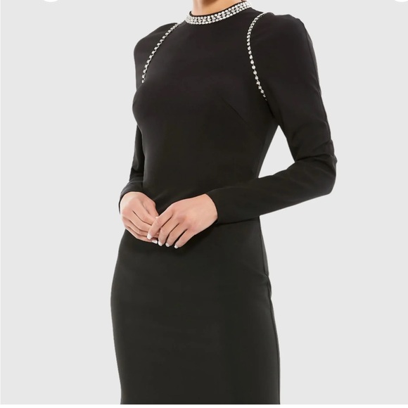 Mac Duggal Black Evening Gown with Embellished Neckline - Picture 3 of 6